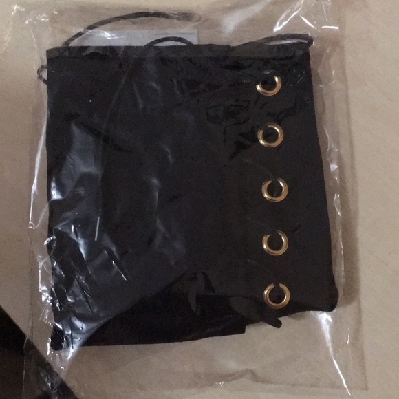 Are You Am I Meili Skirt - Size M - Picture 9 of 11